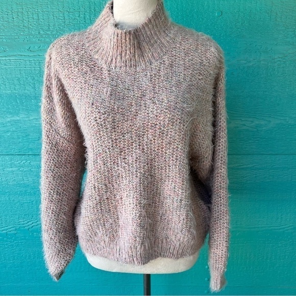 Joie Markita Alpaca Blend Mock Neck Fuzzy Pink Sky Sweater Size Large EUC - Picture 3 of 8